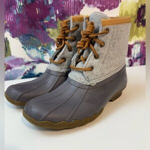 Girls Sperry duck boots size 3